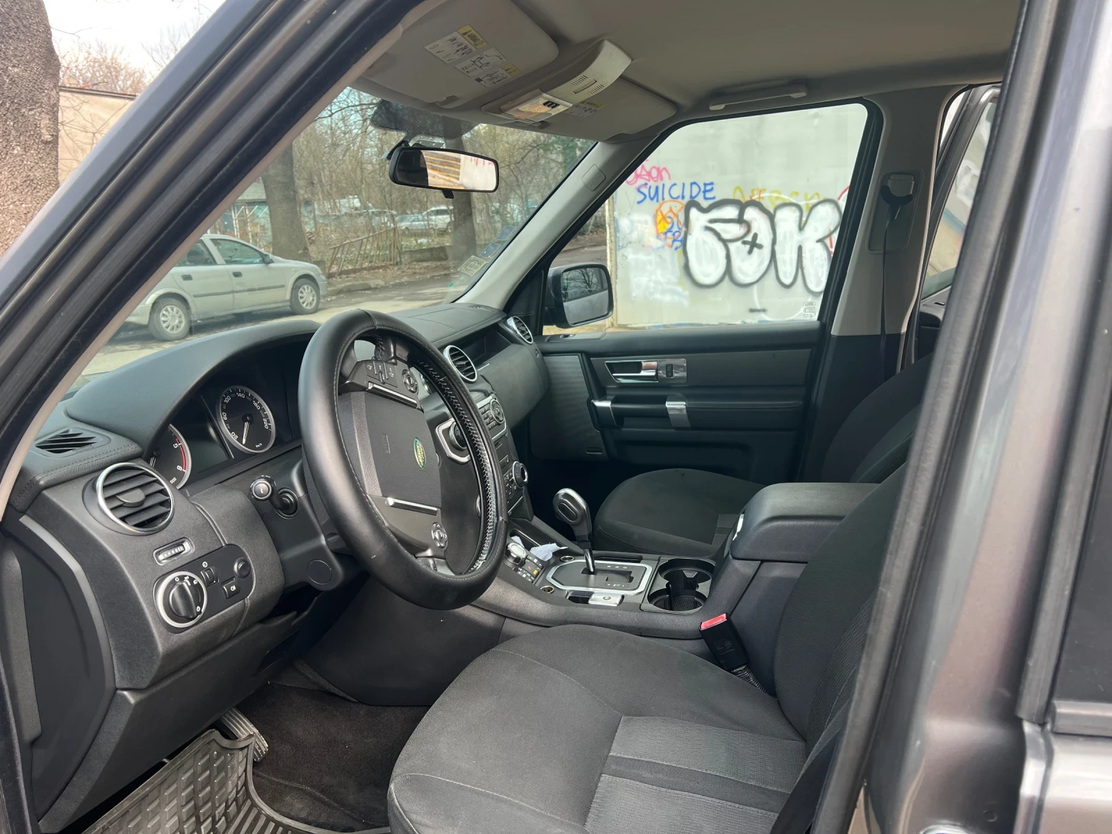 Land Rover Discovery 2.7 TDV 6 - изображение 7