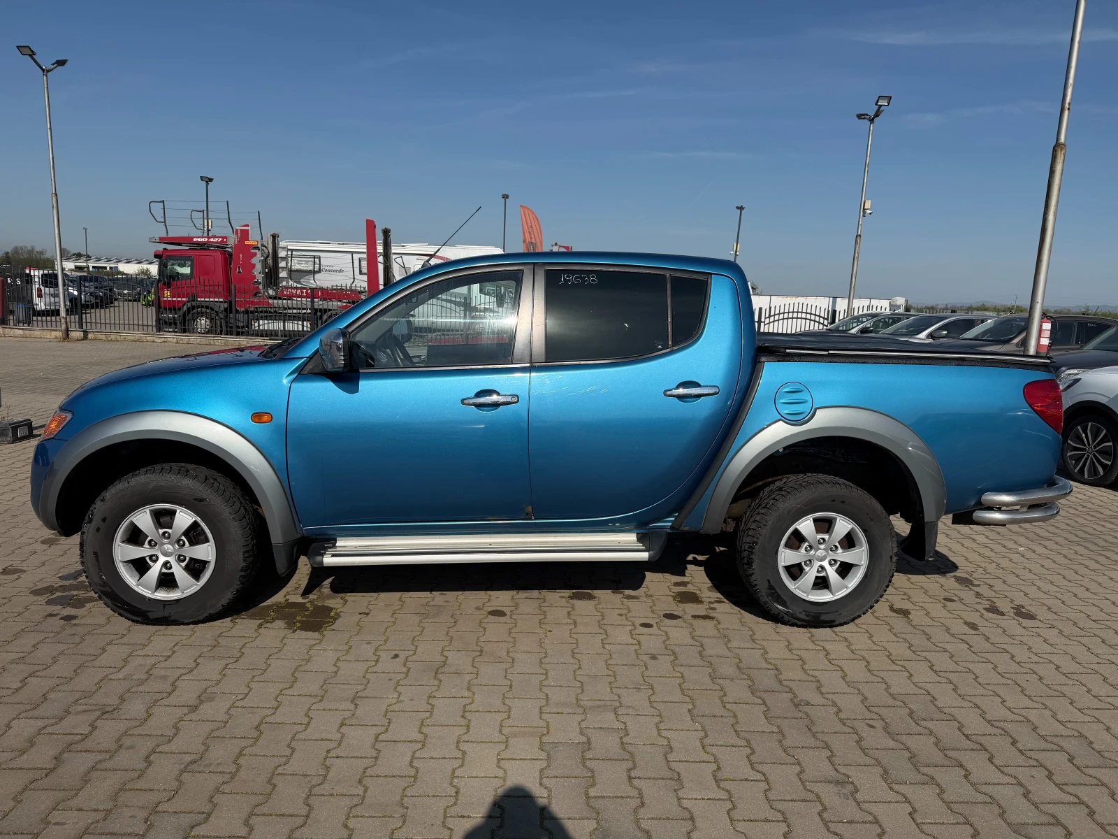 Mitsubishi L200 2.5DI-D Dopplekabine 4WD EURO 4, снимка 8 - Автомобили и джипове - 54342562
