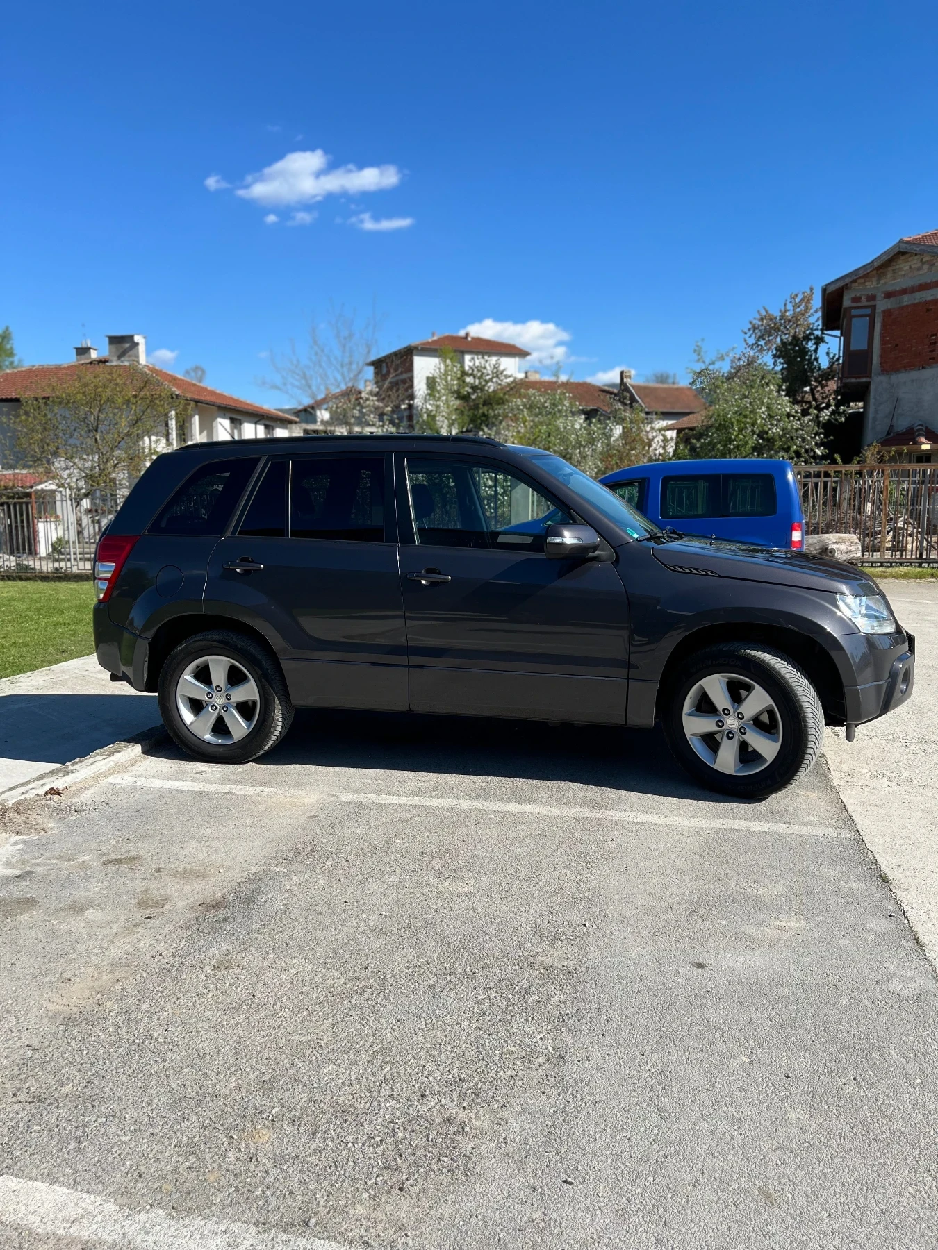 Suzuki Grand vitara 2.4i 169ps Euro5 4x4, снимка 4 - Автомобили и джипове - 54431895
