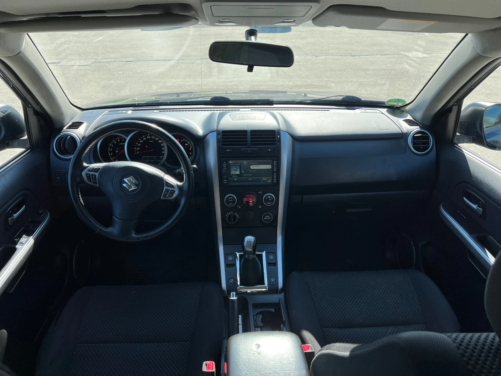 Suzuki Grand vitara 2.4i 169ps Euro5 4x4, снимка 13 - Автомобили и джипове - 54431895