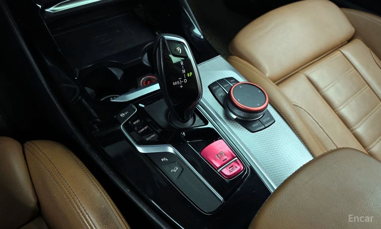BMW X3 XDRIVE* МПАКЕТ* RECARO* КАМЕРИ* 360* ПАНО* ПОДГРЕВ, снимка 7 - Автомобили и джипове - 54483393
