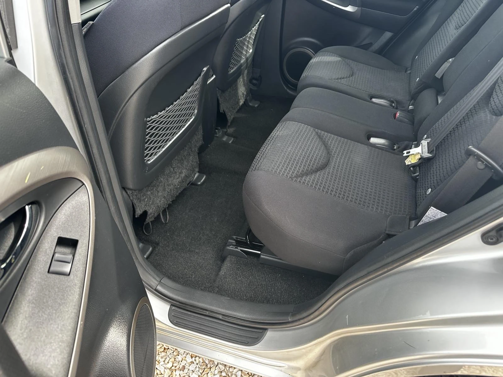 Toyota Rav4 2.2 ТОП, снимка 13 - Автомобили и джипове - 54542947