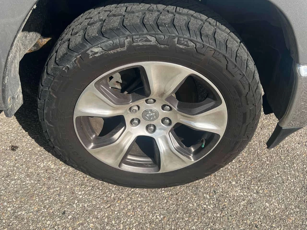 Dodge RAM 1500 * Laramie * ГЛАВНО ПРЕДСТАВИТЕЛСТВО* , снимка 6 - Автомобили и джипове - 54606568