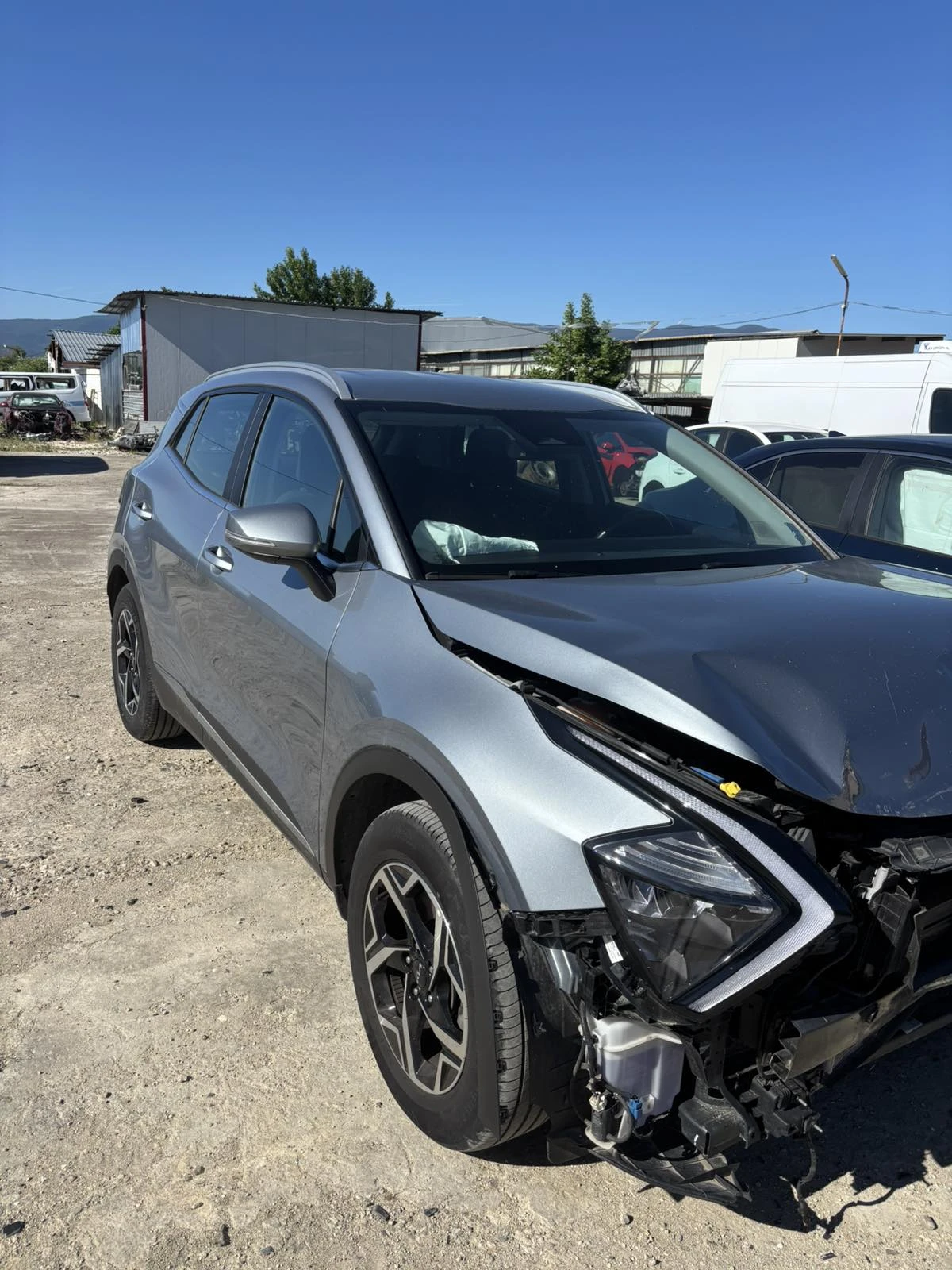 Kia Sportage 1.6 Turbo, снимка 4 - Автомобили и джипове - 54717538