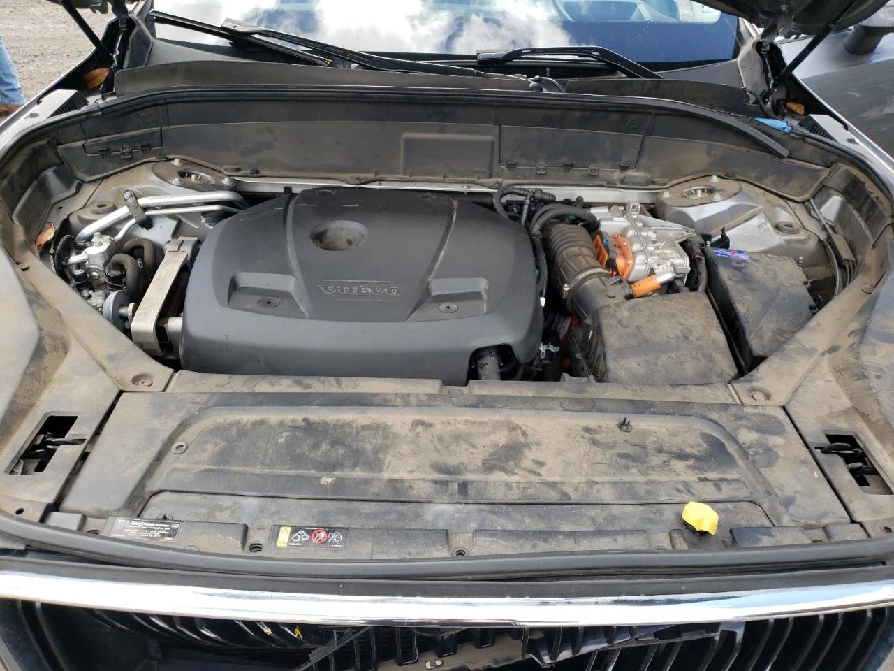 Volvo Xc90 2l T8 Momentum, снимка 12 - Автомобили и джипове - 54731079