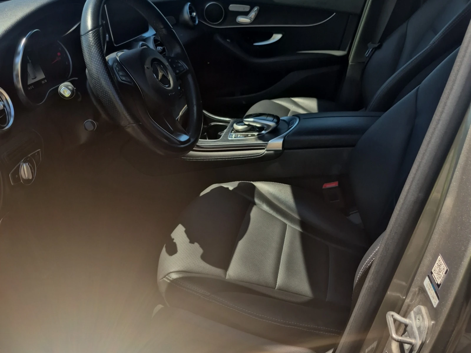 Mercedes-Benz GLC 300 4MATIC * 9G-TRONIC, снимка 7 - Автомобили и джипове - 54773666