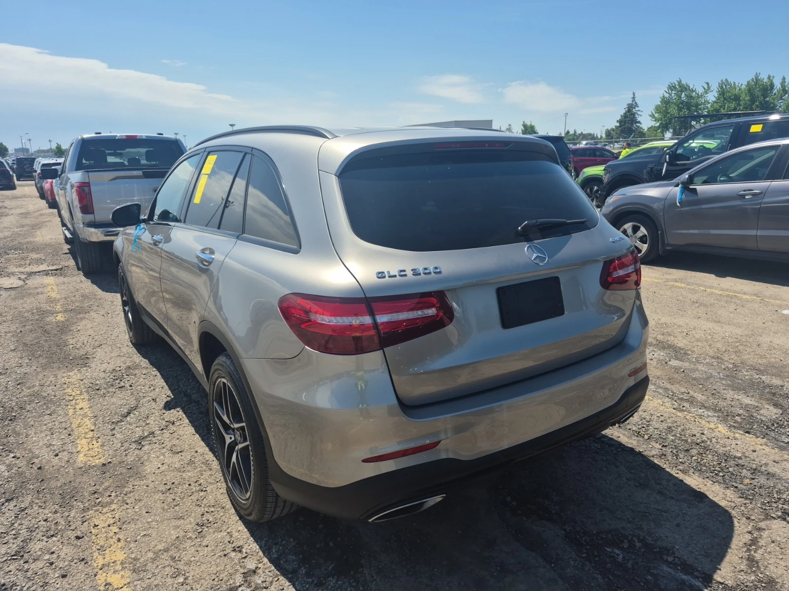 Mercedes-Benz GLC 300 4MATIC * 9G-TRONIC, снимка 4 - Автомобили и джипове - 54773666