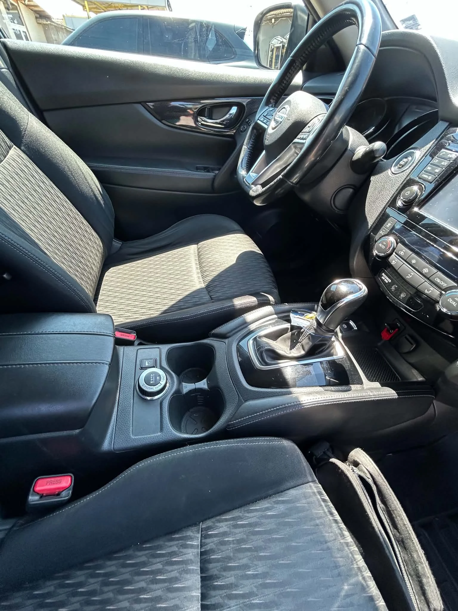 Nissan X-trail III T32 facelift, снимка 7 - Автомобили и джипове - 54993975