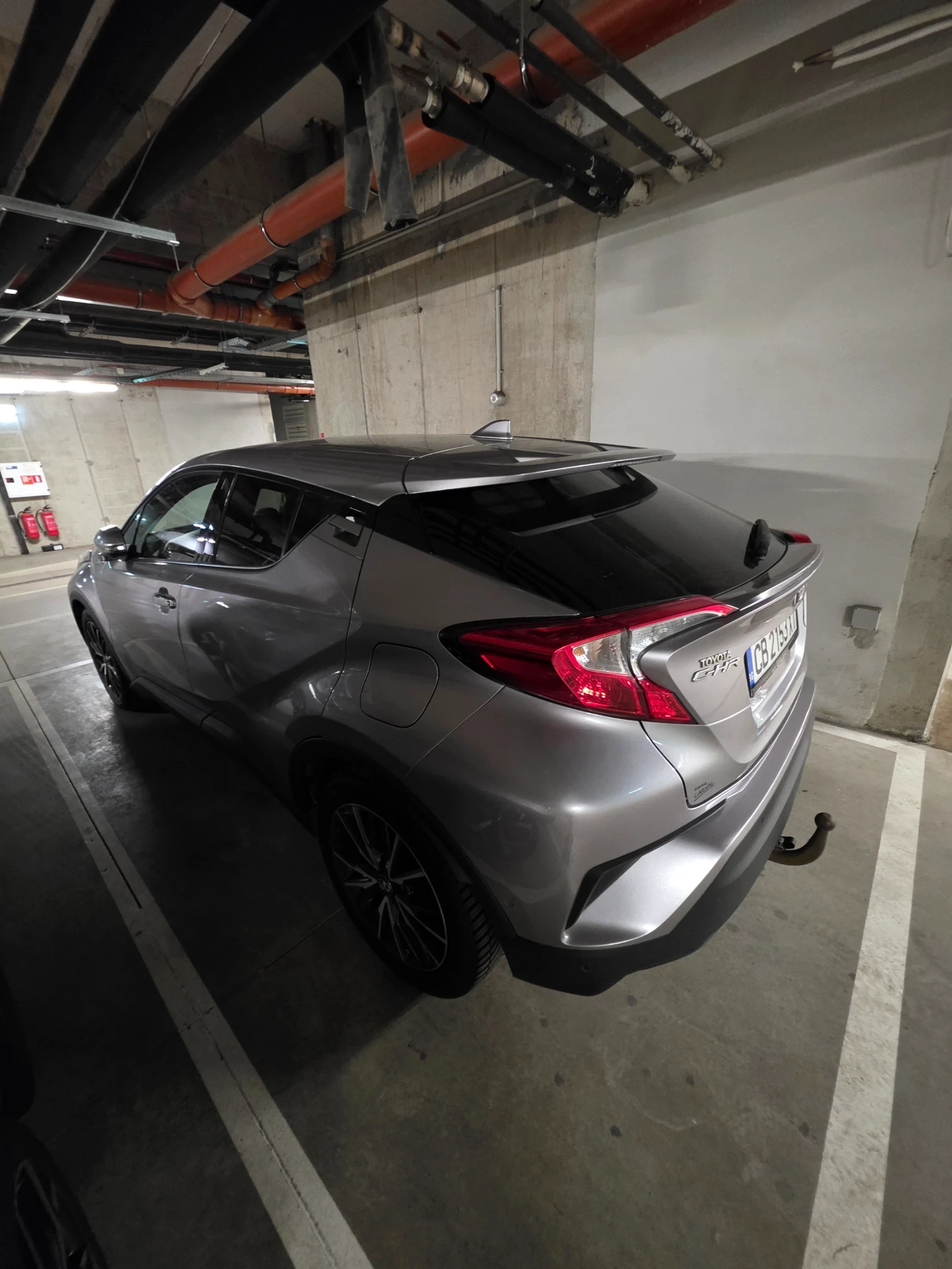 Toyota C-HR, снимка 7 - Автомобили и джипове - 55358439