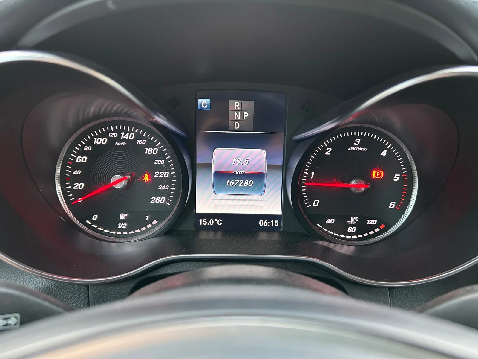Mercedes-Benz GLC 250, снимка 13 - Автомобили и джипове - 56688652