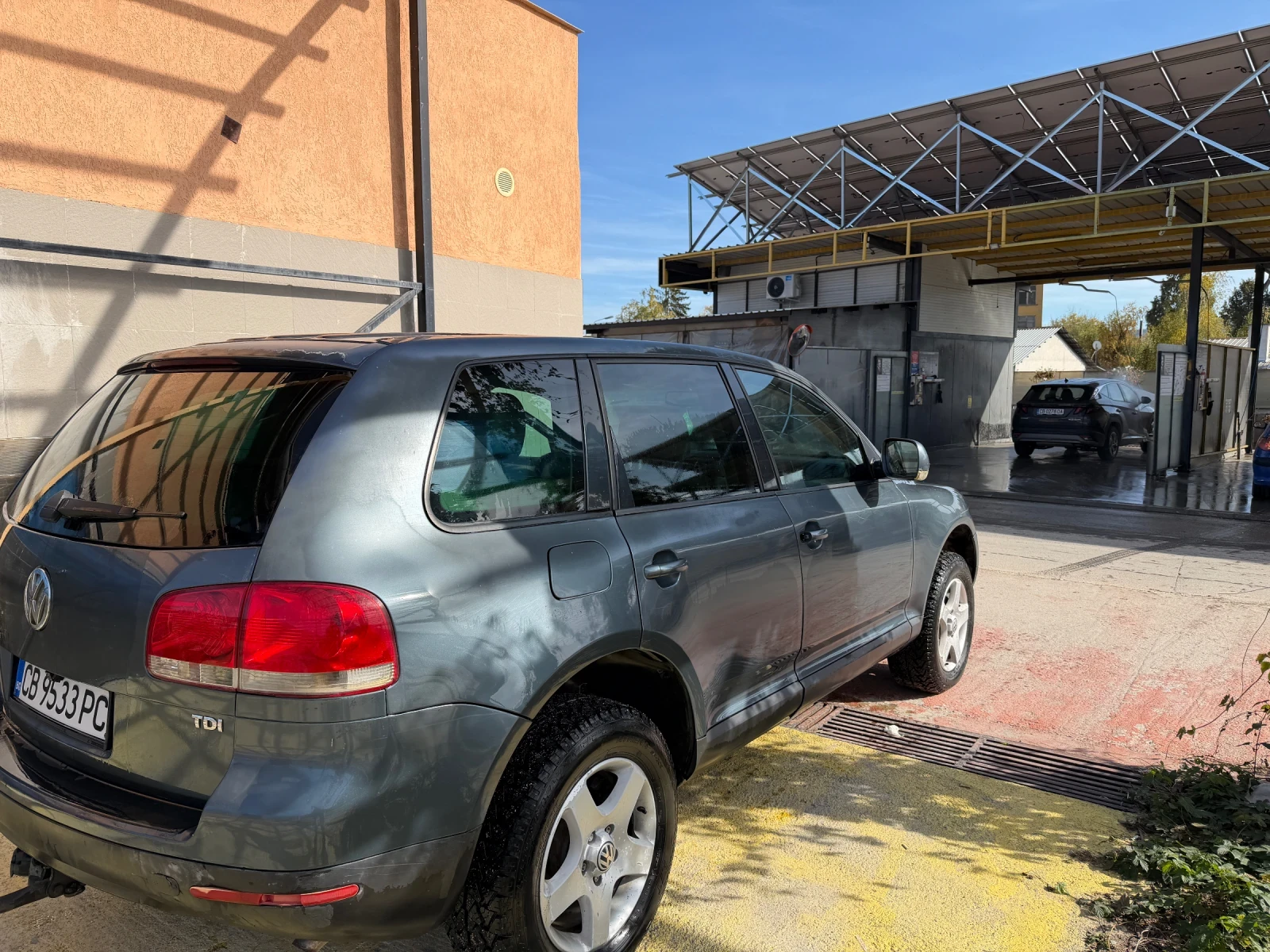 VW Touareg, снимка 3 - Автомобили и джипове - 56713907
