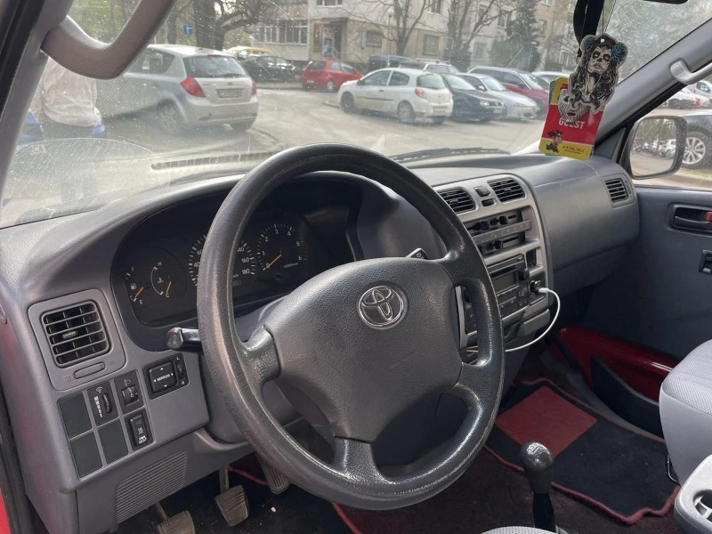 Toyota Hiace, снимка 4 - Бусове и автобуси - 45298124