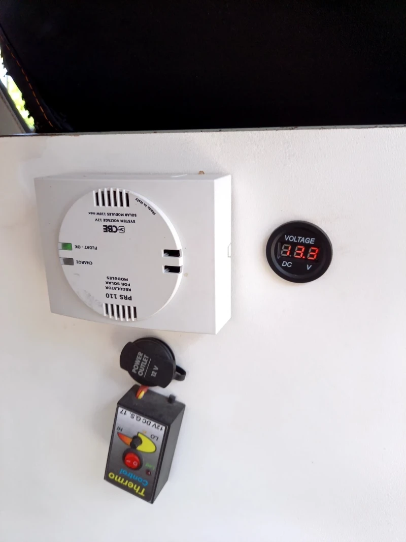 VW Transporter 1.9 Diesel, снимка 4 - Бусове и автобуси - 52483955