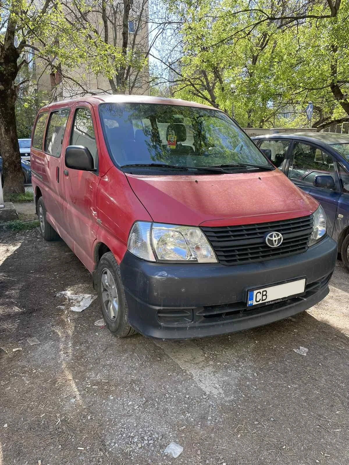 Toyota Hiace  - изображение 2