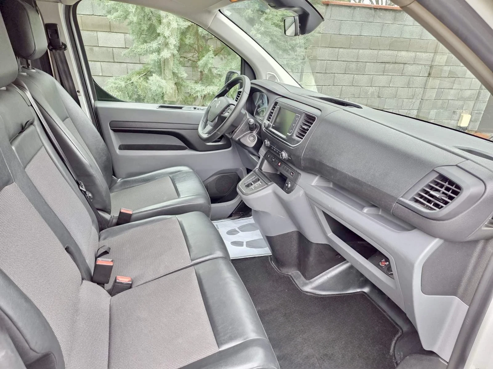 Citroen Jumpy Electric  75kw, снимка 8 - Бусове и автобуси - 54016820