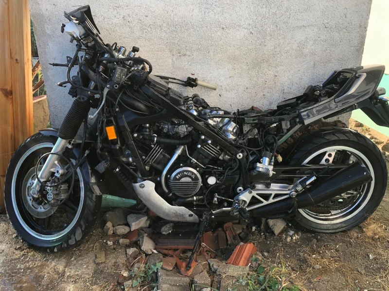 Honda Vf, снимка 2 - Мотоциклети и мототехника - 52143926