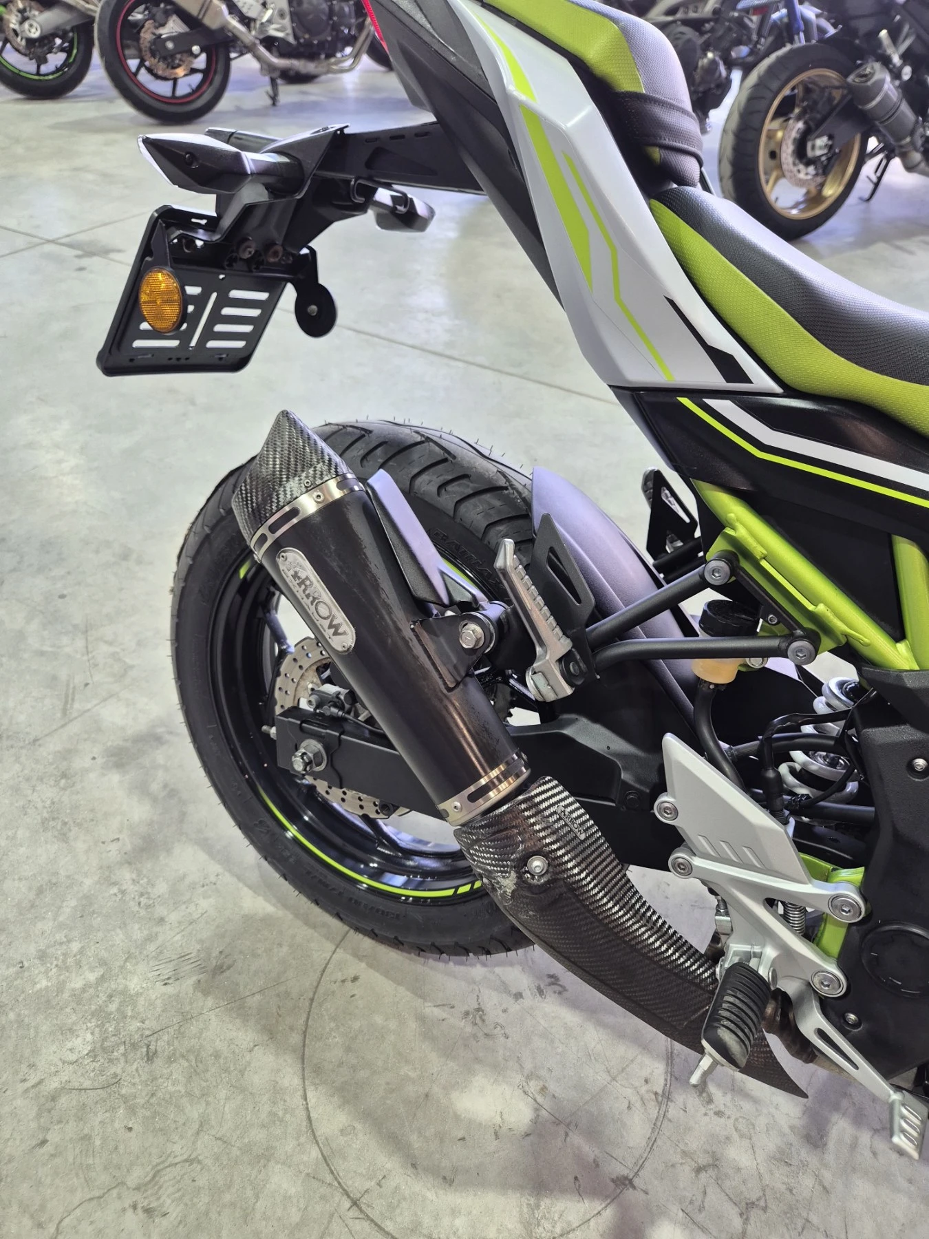 Kawasaki Z 125ie ABS!!! ARROW!!! A1!!! Нов внос от ШВЕЙЦАРИЯ!, снимка 13 - Мотоциклети и мототехника - 54511036