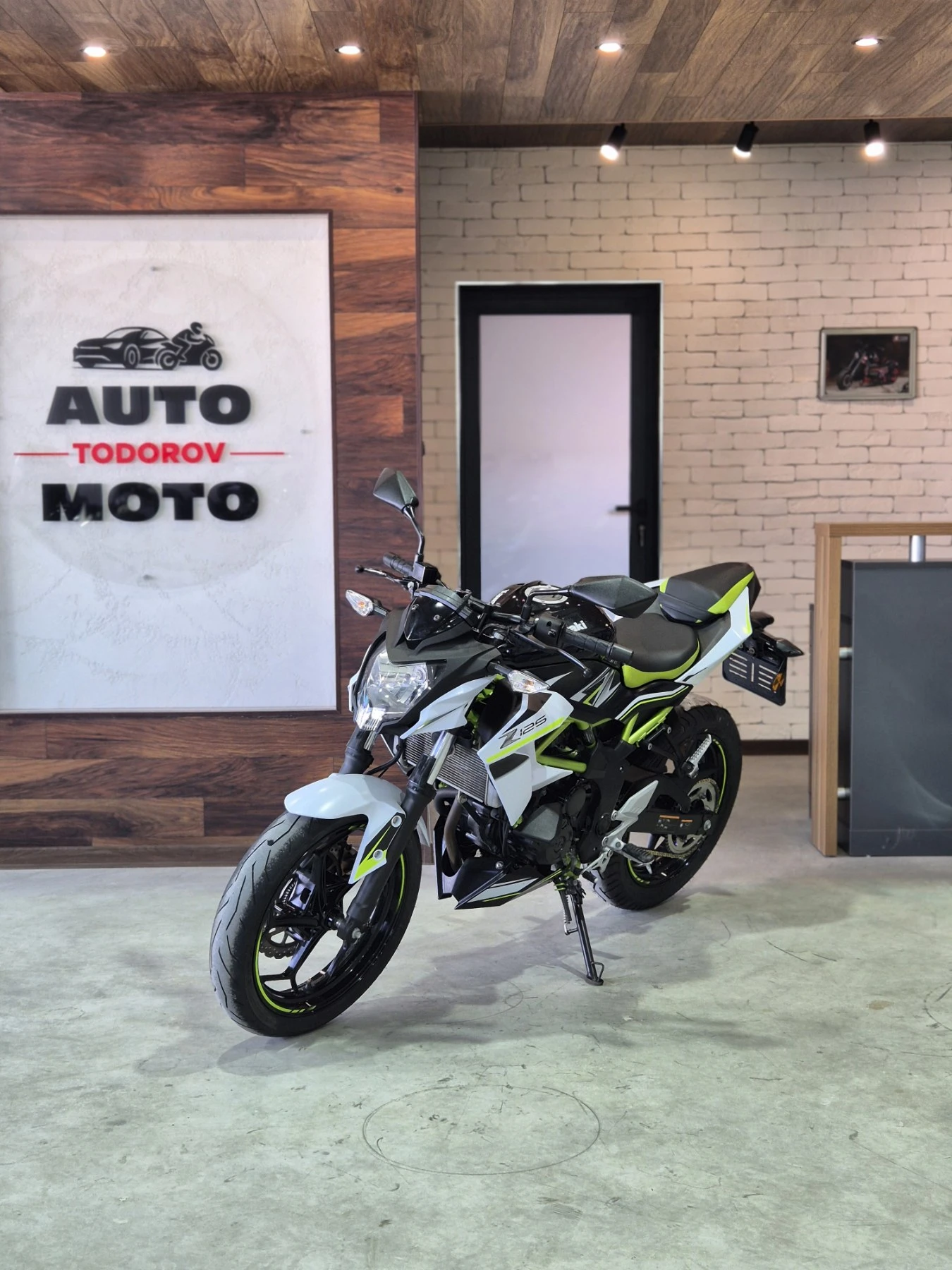 Kawasaki Z 125ie ABS!!! ARROW!!! A1!!! Нов внос от ШВЕЙЦАРИЯ!, снимка 3 - Мотоциклети и мототехника - 54511036