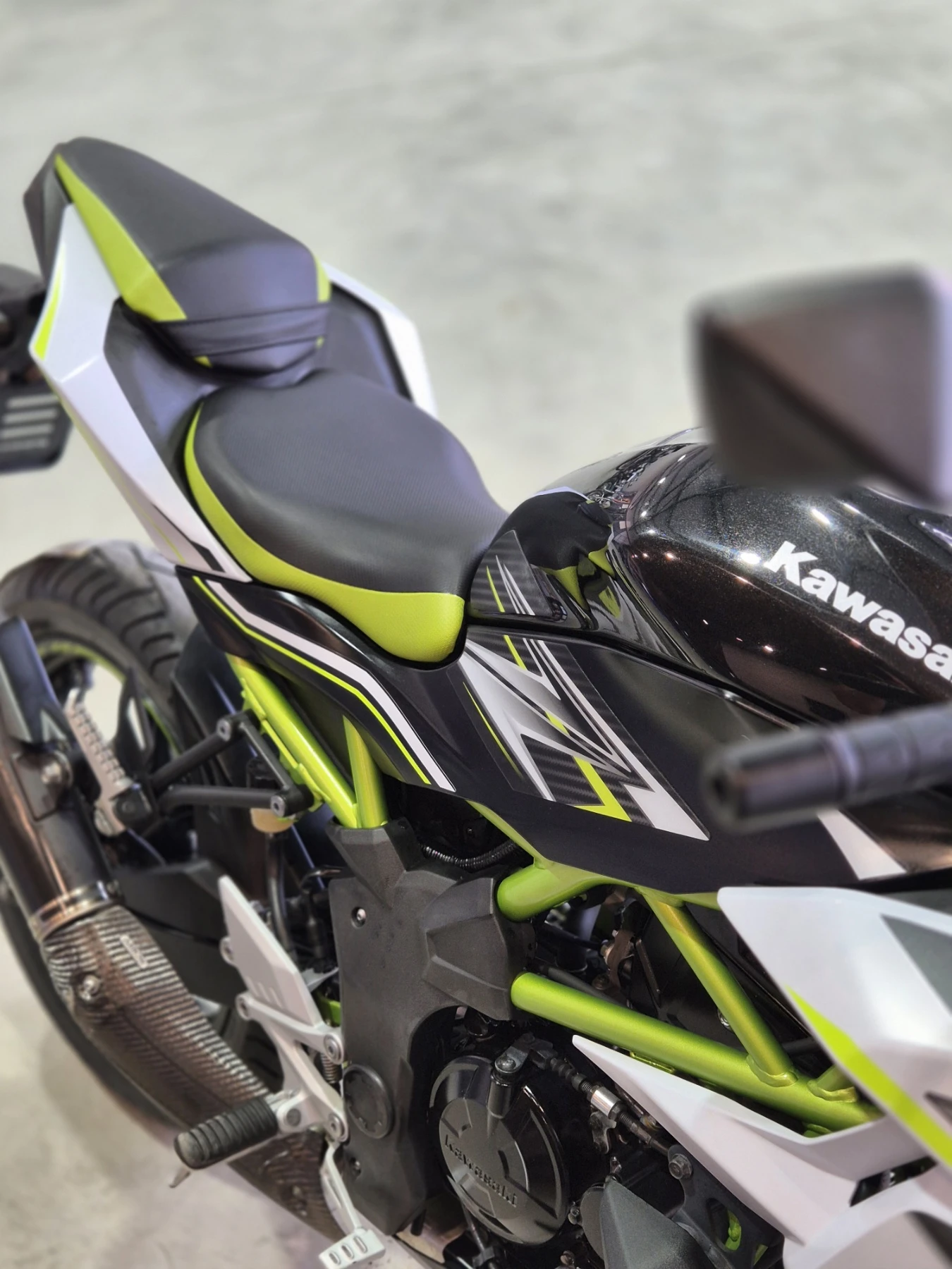 Kawasaki Z 125ie ABS!!! ARROW!!! A1!!! Нов внос от ШВЕЙЦАРИЯ!, снимка 14 - Мотоциклети и мототехника - 54511036