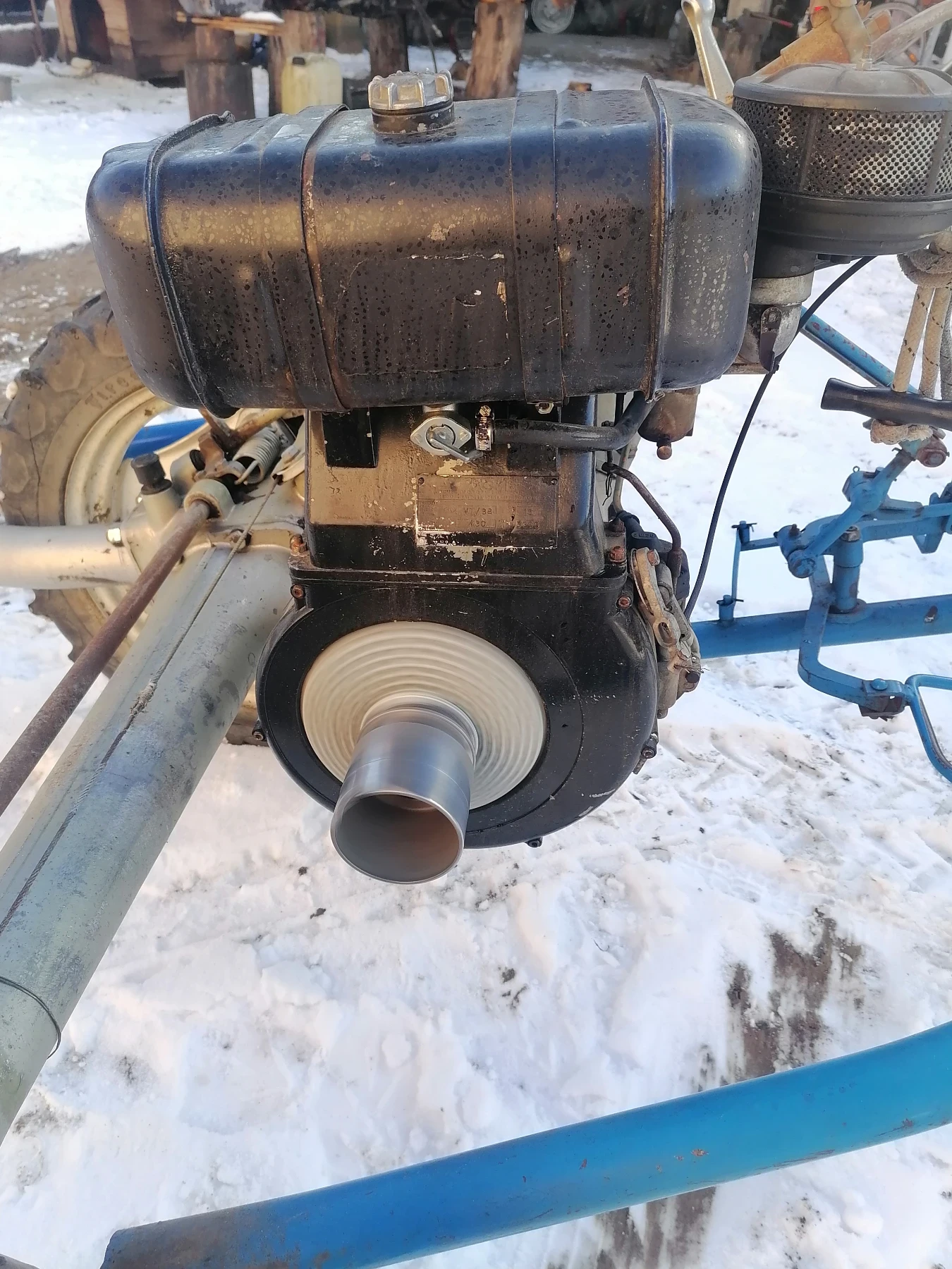 ����������� BCS Bcs | Mobile.bg � ����������� 12