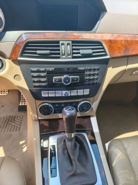 Mercedes-Benz C 250, снимка 10