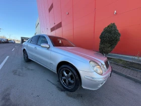 Mercedes-Benz E 220 Автоматик* Обслужен* Регистриран, снимка 2