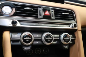 Genesis G70 2.0T AWD - SUNROOF| NAVI| CAMERA| BLINDSPOT| LANEK, снимка 16