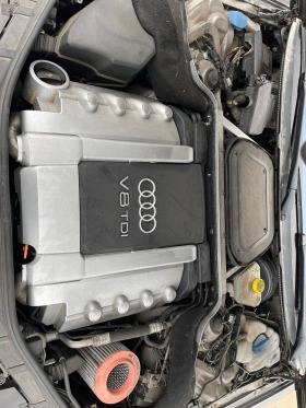 Audi A8 4.0, снимка 8 - Автомобили и джипове - 39832591