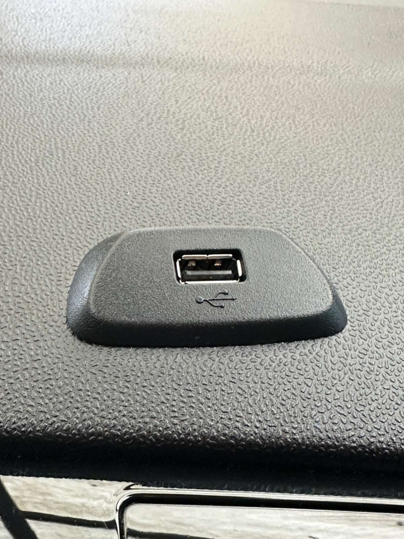 Ford Fiesta LPG/Bluetooth/Lane Assist/USB, снимка 13 - Автомобили и джипове - 45880774
