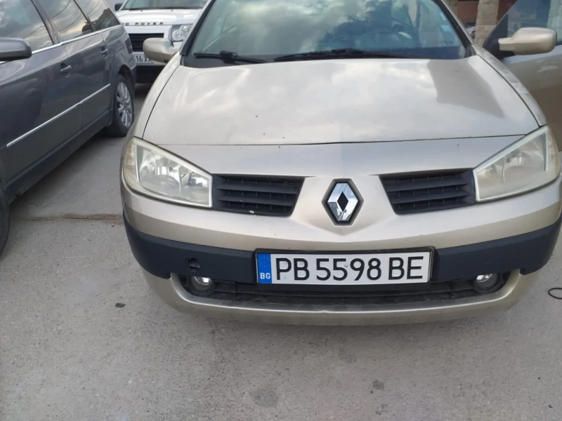 Renault Megane, снимка 1 - Автомобили и джипове - 47372853