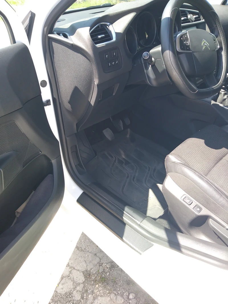 Citroen C4 1.6HDI, снимка 8 - Автомобили и джипове - 49979504