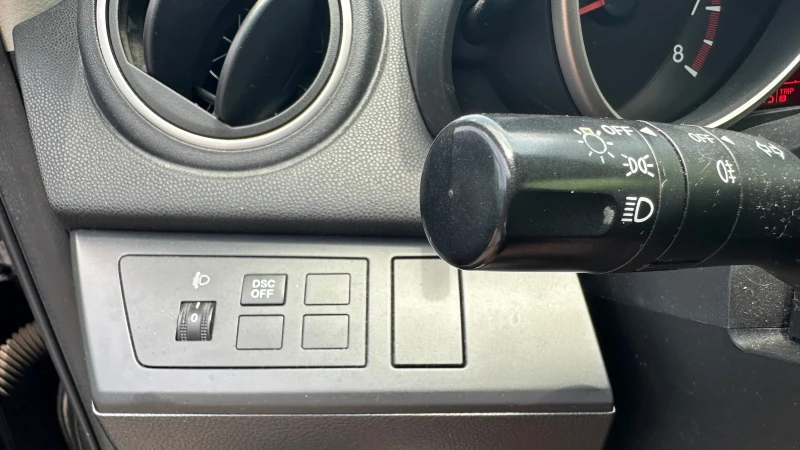 Mazda 3 1.6i 16V от България, снимка 17 - Автомобили и джипове - 50615729