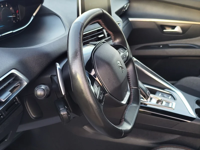 Peugeot 3008 1.5, снимка 11 - Автомобили и джипове - 52731272
