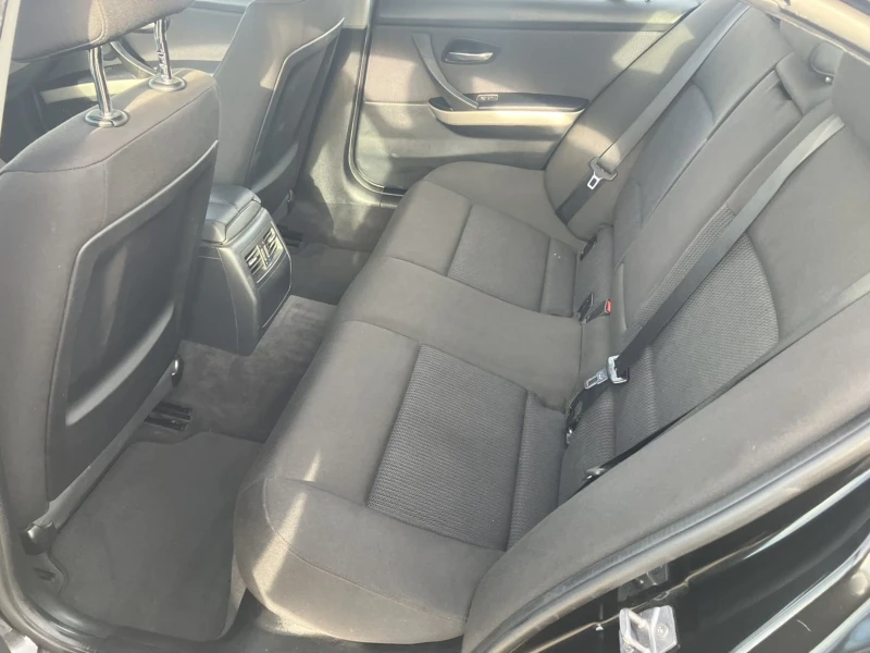 BMW 320 * Facelift* АВТОМАТИК* , снимка 10 - Автомобили и джипове - 53051935