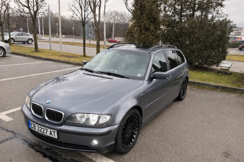 BMW 330, снимка 3 - Автомобили и джипове - 53392344