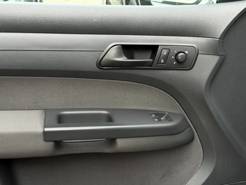 VW Caddy 2.0 EcoFuel(фабричен метан) СЕРВИЗНА ИСТОРИЯ, снимка 11 - Автомобили и джипове - 53564505