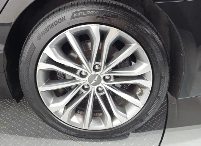 Hyundai Genesis G330 AWD - изображение 5