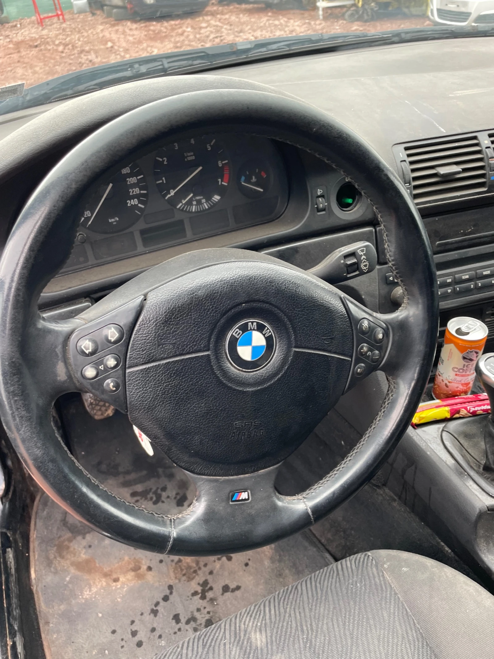 BMW 520 520и Е39 - изображение 6