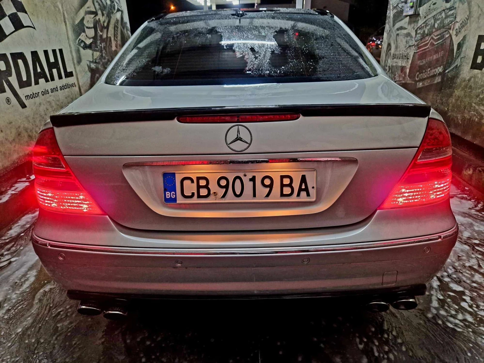 Mercedes-Benz E 500  - изображение 6
