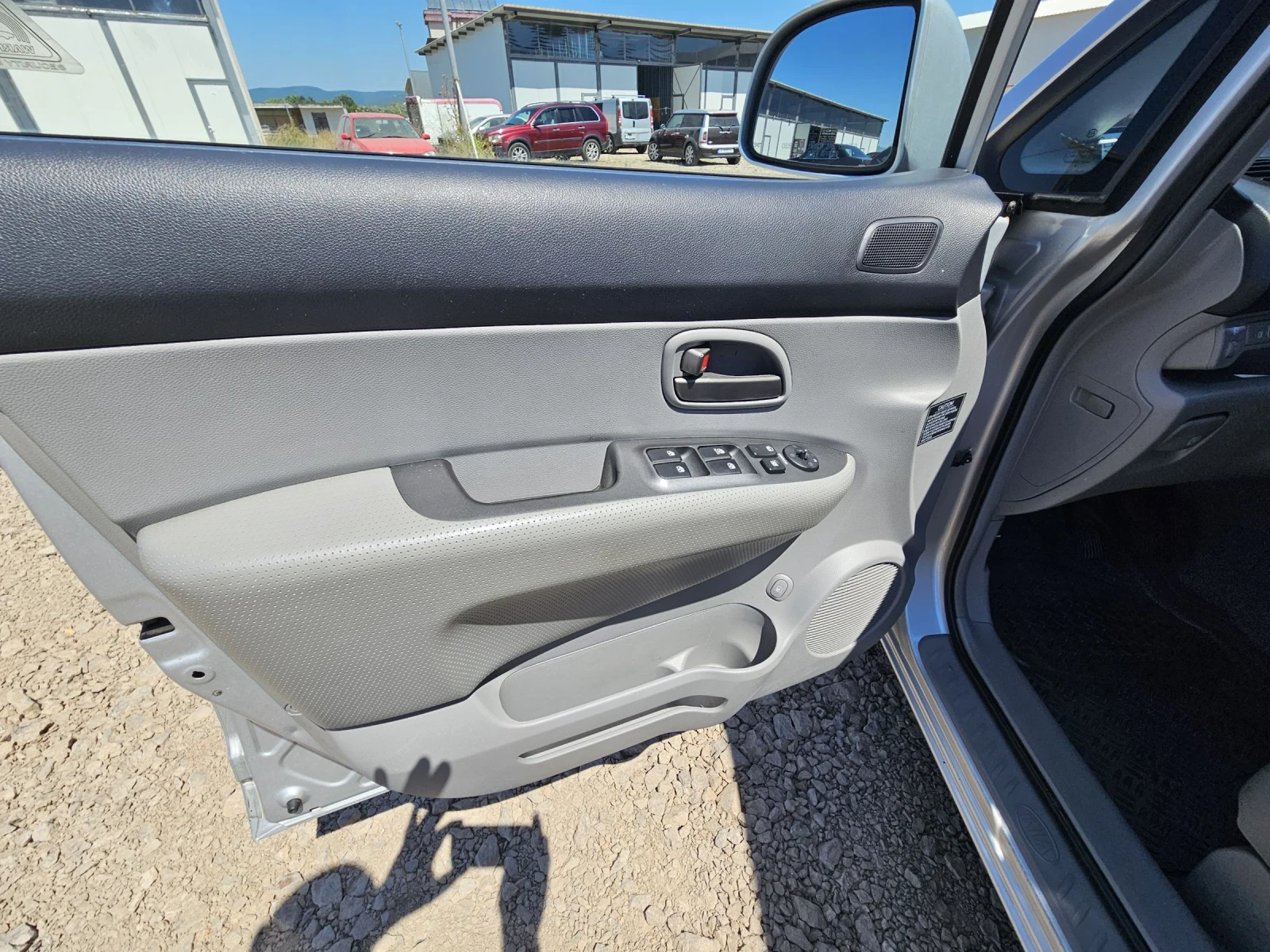 Kia Carens  - изображение 10