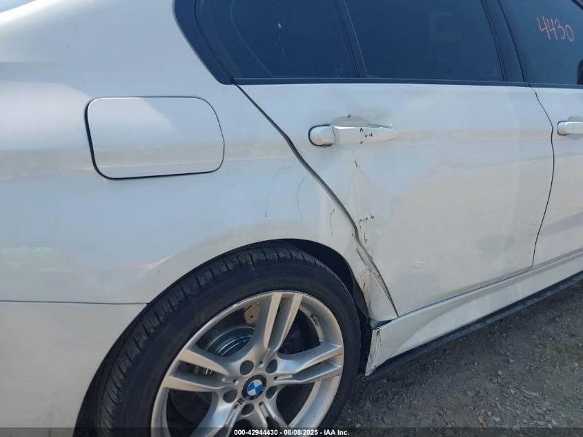 BMW 340 * АВТО КРЕДИТ* ЦЕНА ДО БГ * СЕРВИЗНА ИСТОРИЯ *  - изображение 10