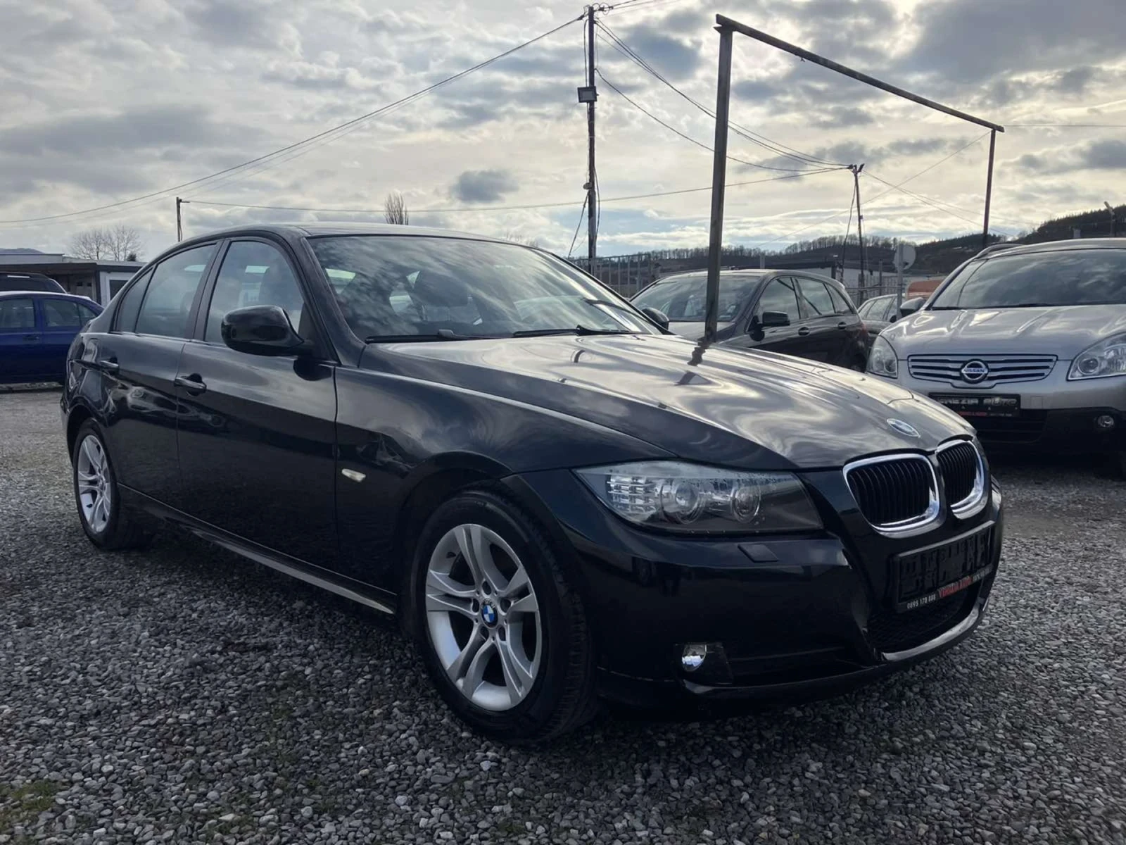 BMW 320 * Facelift* АВТОМАТИК*  - изображение 3