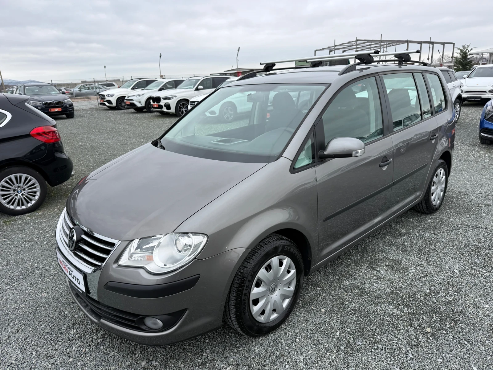 VW Touran (KATO НОВА)^(АГУ)