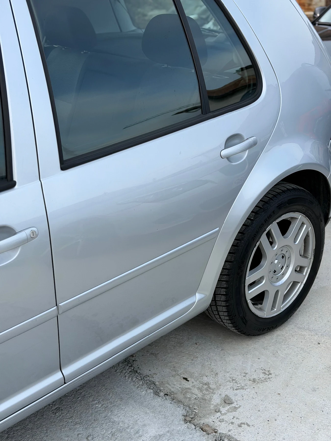 VW Golf 1.9тди101кс , снимка 4 - Автомобили и джипове - 53883022