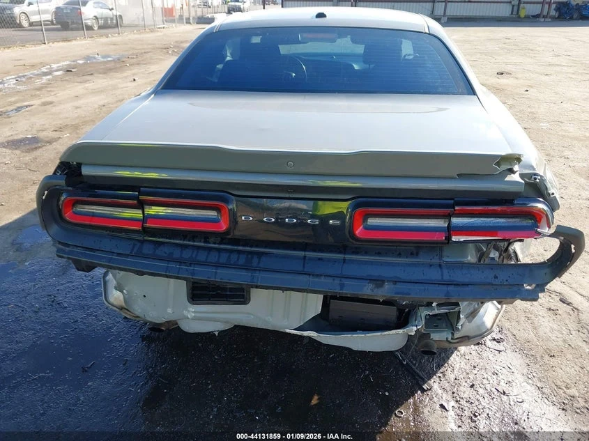 Dodge Challenger 3.6l Sxt, снимка 6 - Автомобили и джипове - 53907263