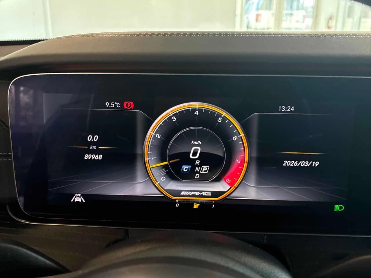 Mercedes-Benz E 63 AMG S/CARFAX/360/HUD/BURMESTER/ПАНОРАМА/ОБДУХВАНЕ, снимка 8 - Автомобили и джипове - 53924471