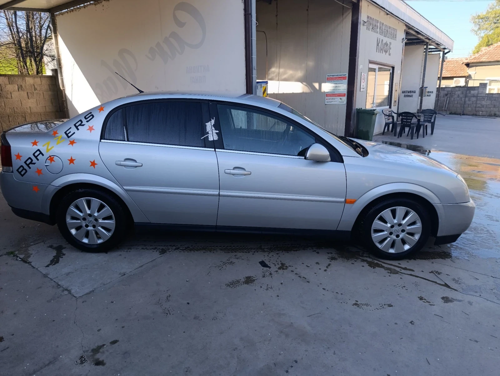 Opel Vectra 2.2 DTI 125, снимка 4 - Автомобили и джипове - 54140732