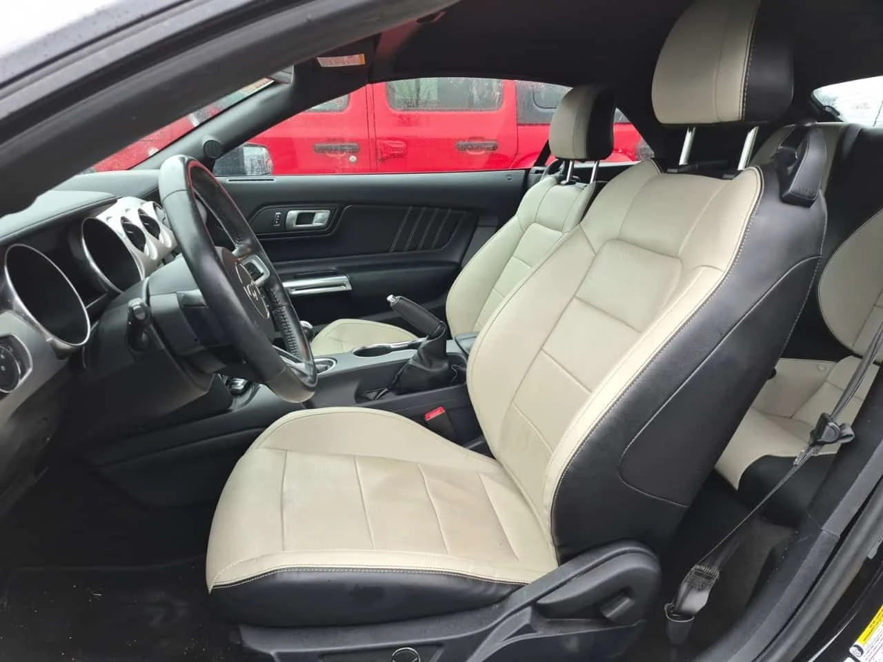 Ford Mustang GT PREMIUM 5.0L V8 CABRIO| ОБДУХВАНЕ| , снимка 5 - Автомобили и джипове - 54235522