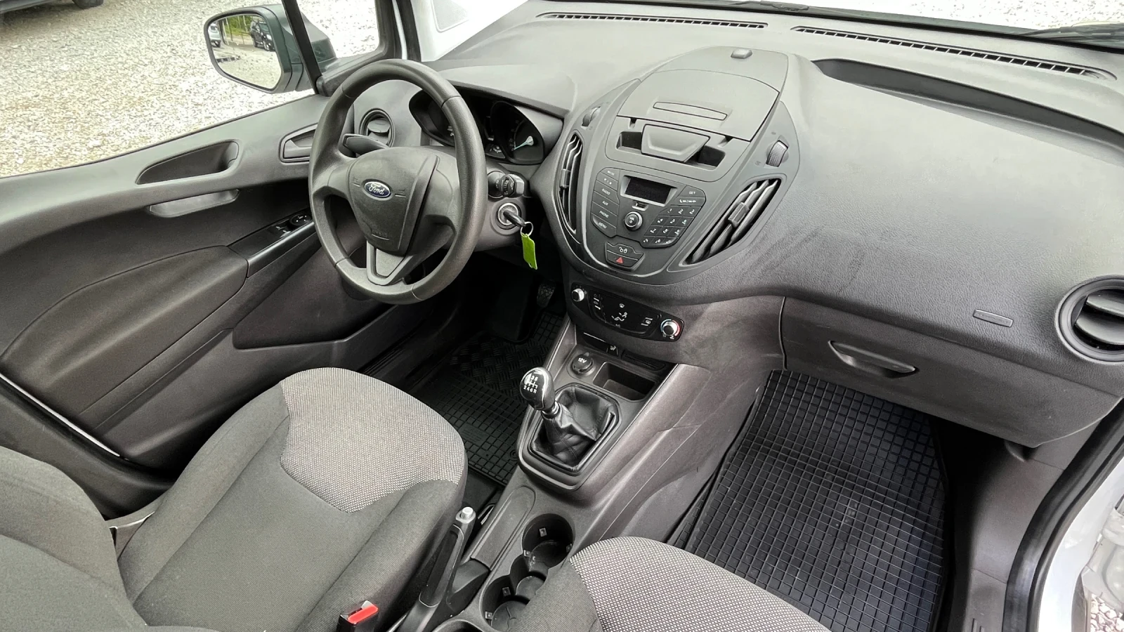 Ford Courier EURO 6 100kc, снимка 8 - Автомобили и джипове - 54634940