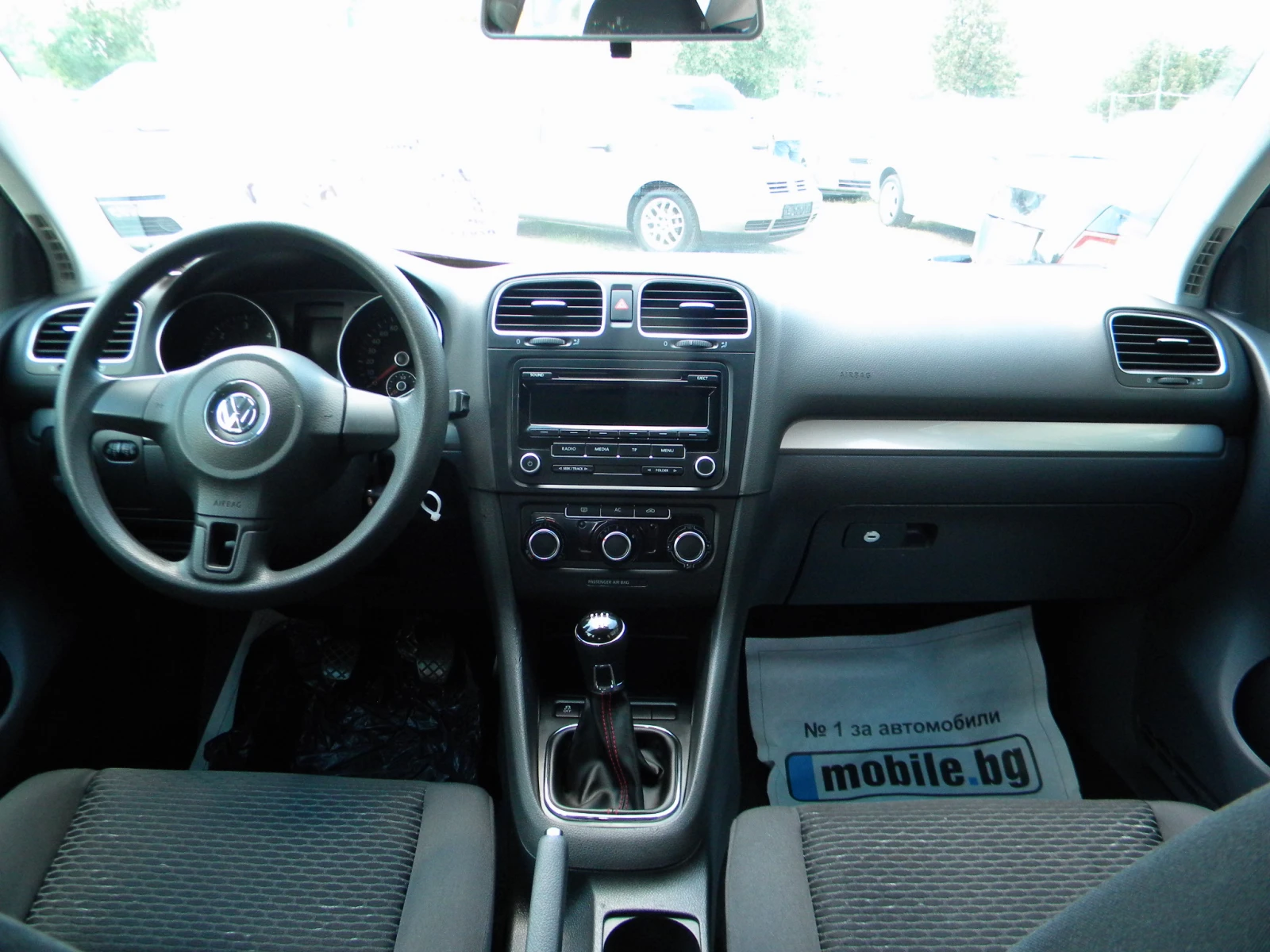 VW Golf 6* R-LINE* TDI* EURO-5B* , снимка 13 - Автомобили и джипове - 54693233
